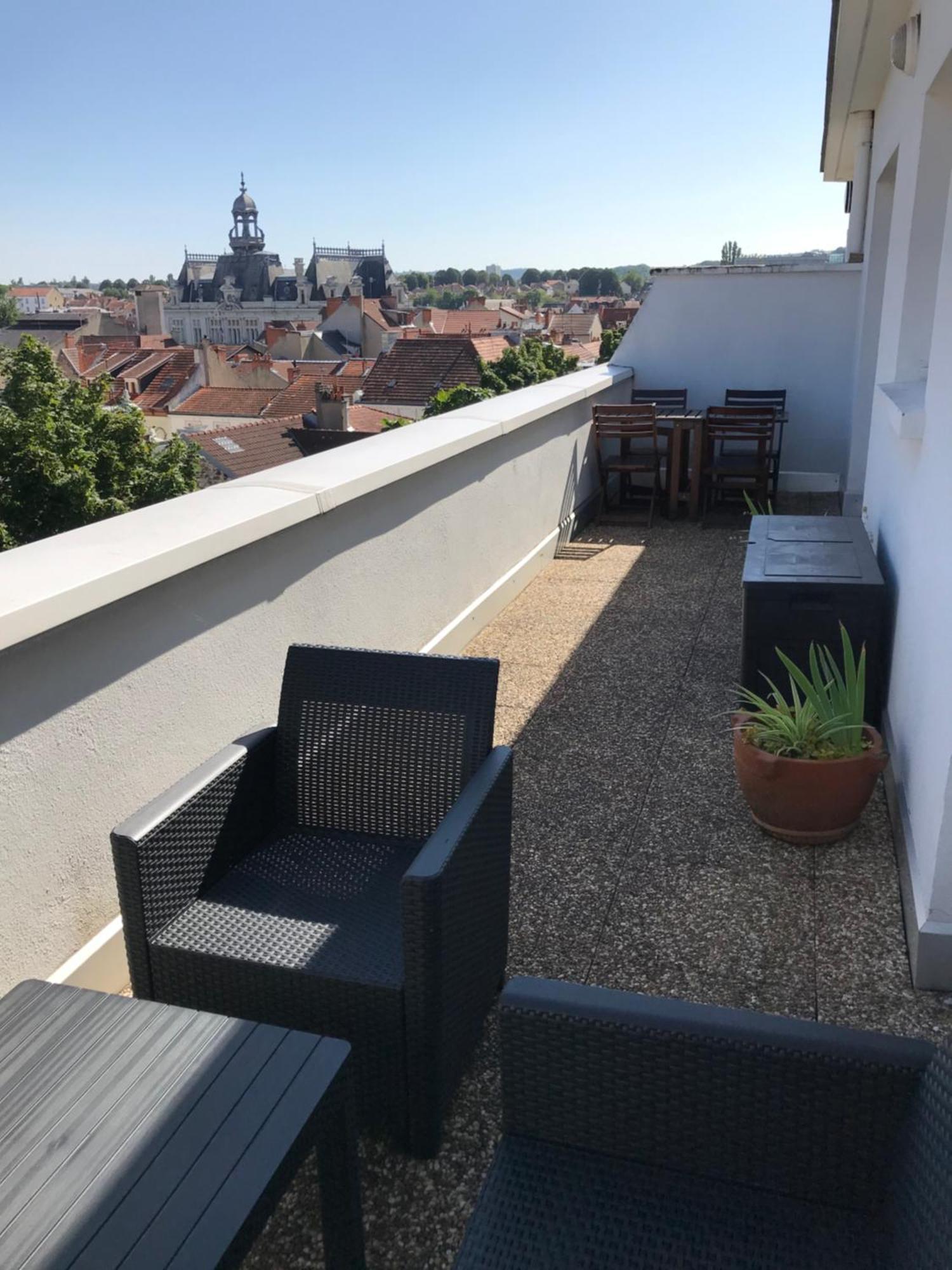 Appartement Avec Vue Panoramique Vichy Luaran gambar